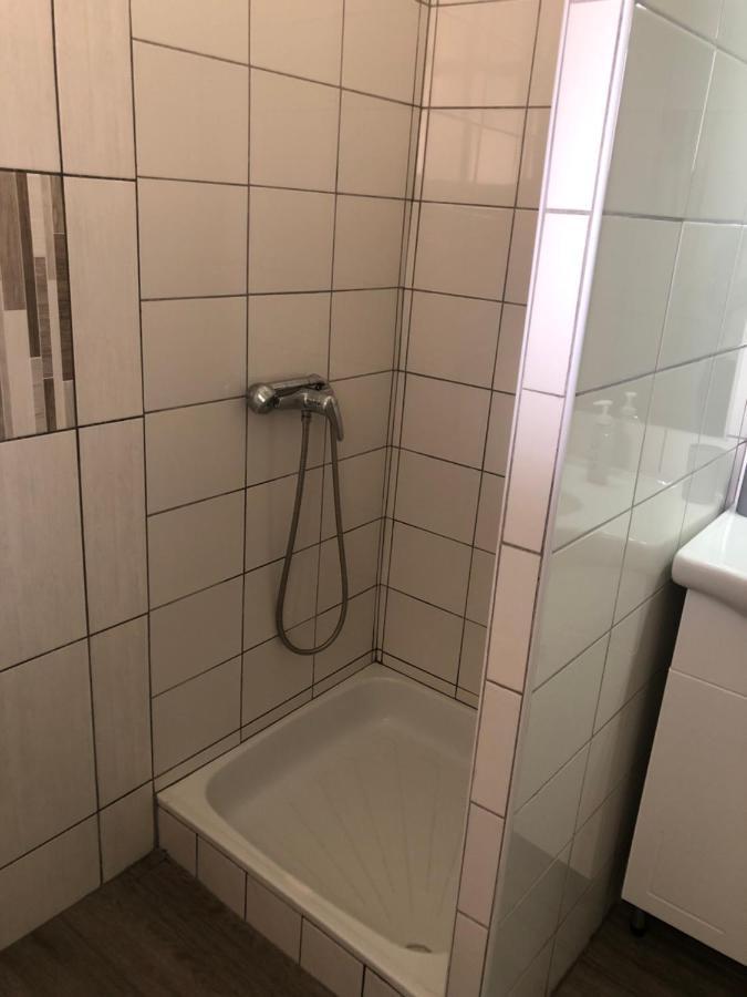 Tisza-Kert Apartmanok Tiszafüred 外观 照片